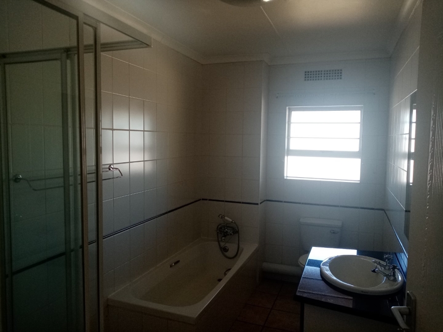 To Let 2 Bedroom Property for Rent in Dormehls Drift Western Cape